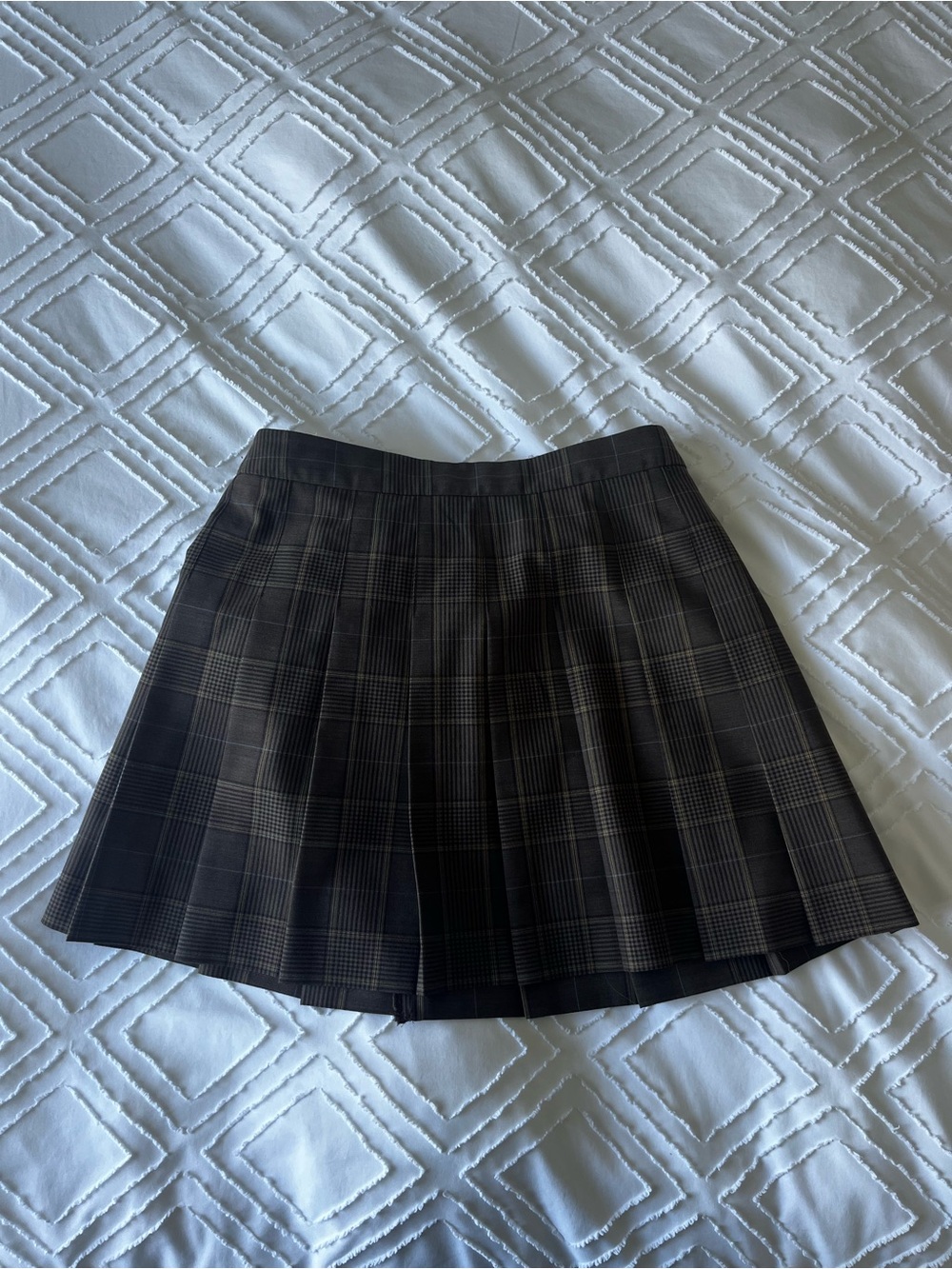 Aritizia Sunday Best - Pleated mini skirt